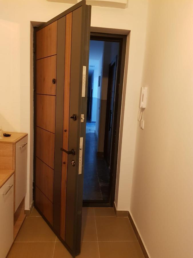 Aurora Appartement Subotica Buitenkant foto