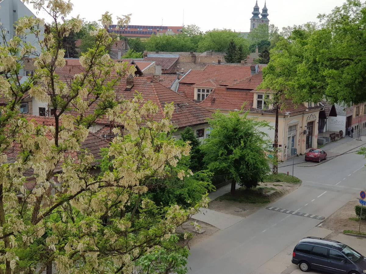 Aurora Appartement Subotica Buitenkant foto