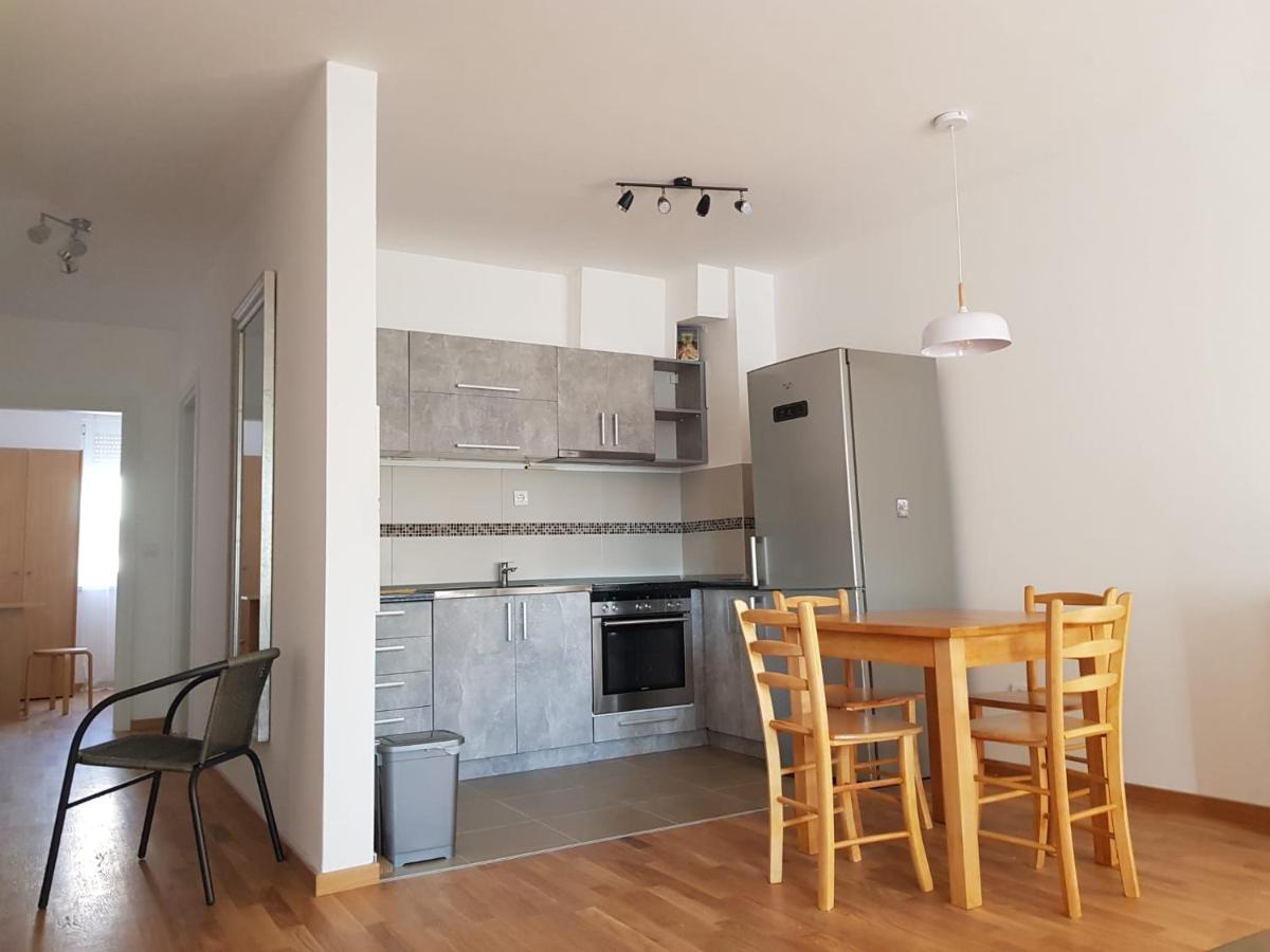 Aurora Appartement Subotica Buitenkant foto
