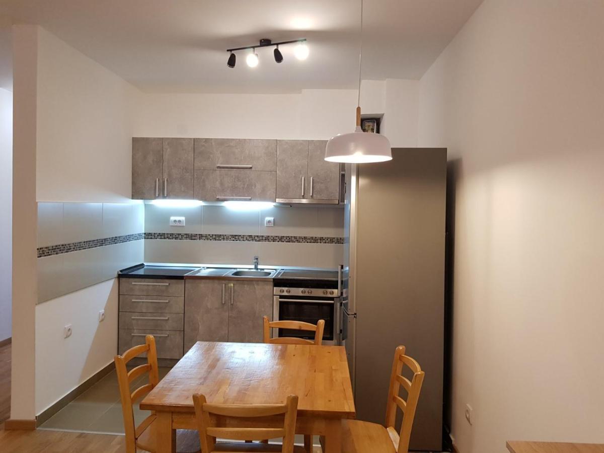 Aurora Appartement Subotica Buitenkant foto